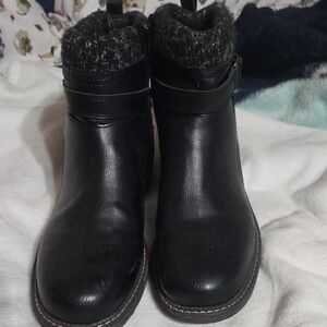 Muk Luks Black Ankle Booties with Knit Cuff